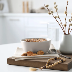 Involving the Family in Great Lent: Balancing Fasting, Almsgiving, and Prayer